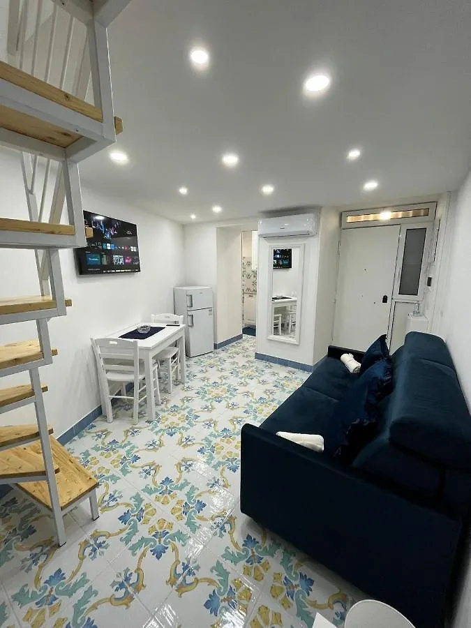 Domus Myosotis Apartment Napoli Naples