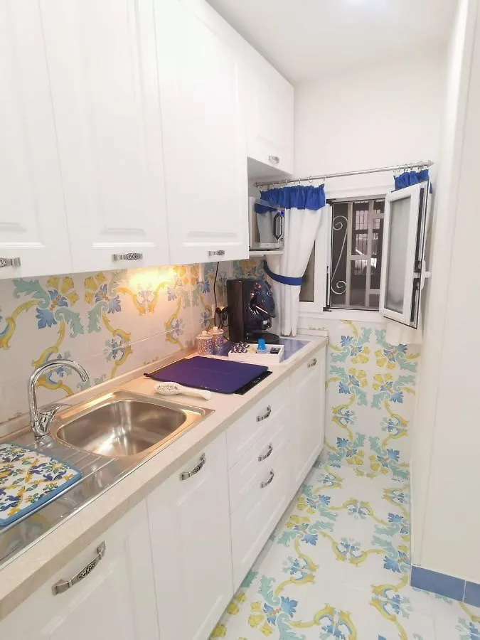 Domus Myosotis Apartment Napoli