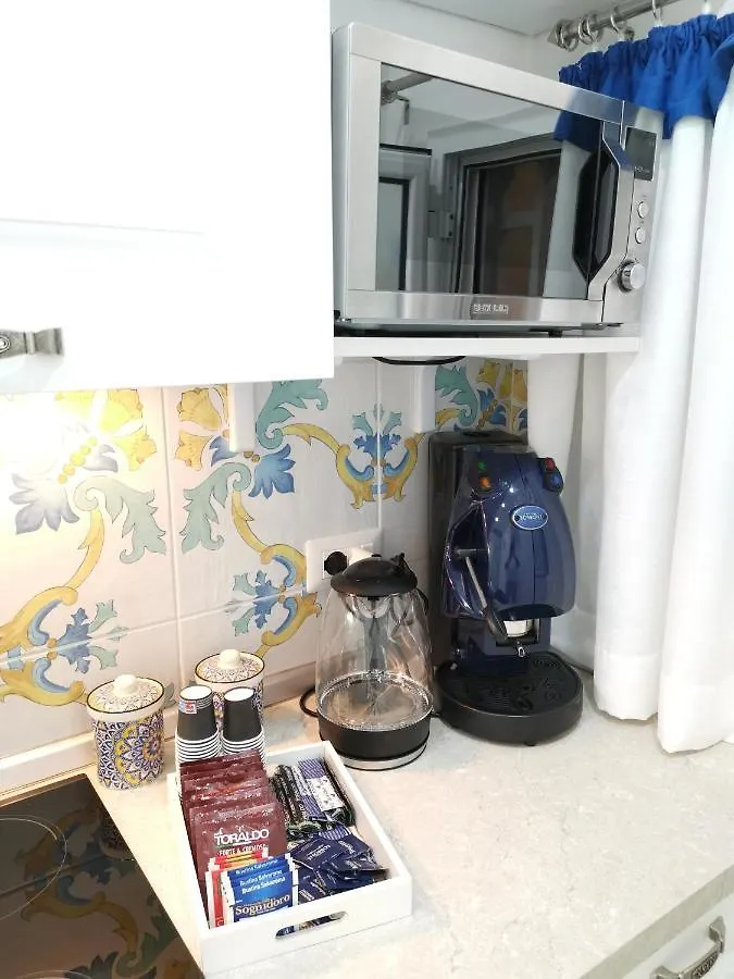 Holiday home Domus Myosotis Apartment Napoli Italy